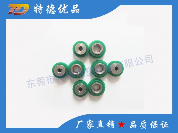 Folding trademark rubber roller